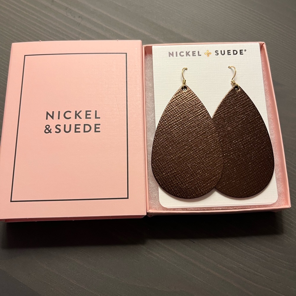 BNIB Nickel & Suede Cocoa Teardrop Earrings